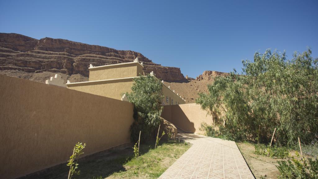 Kasbah Hotel Camping Jurassique Ifri Exterior photo